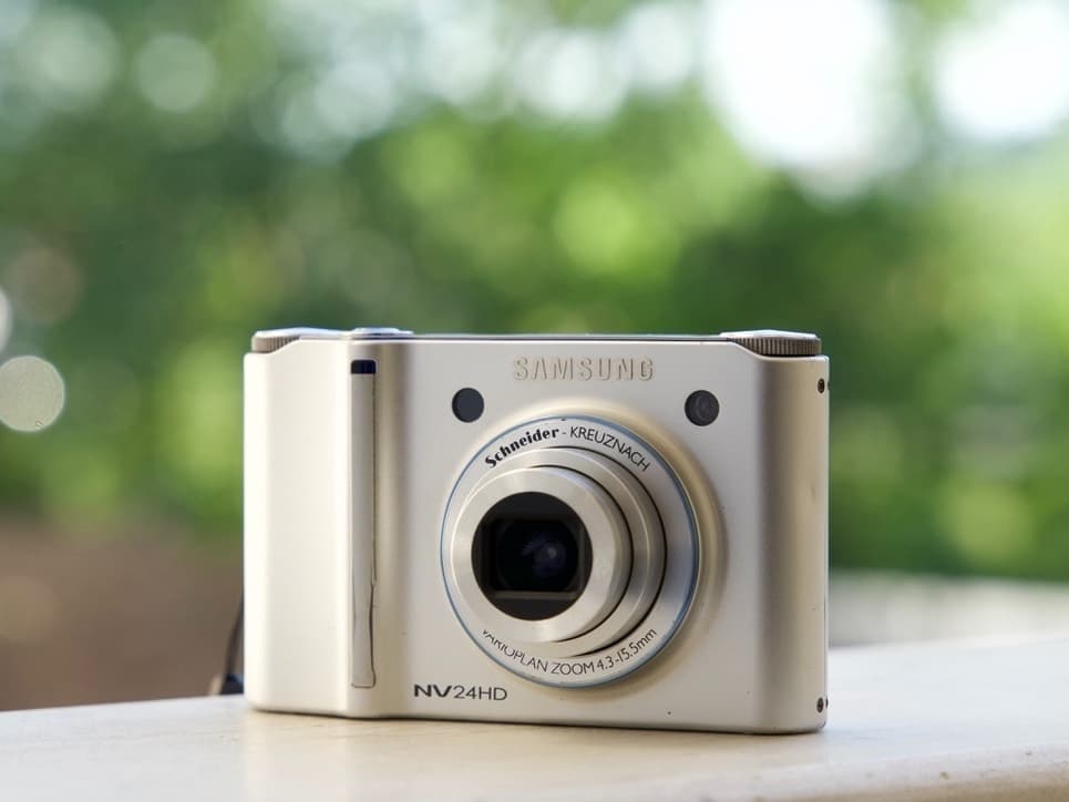 Samsung NV24 HD - Samsung camera equipment in excellent condition