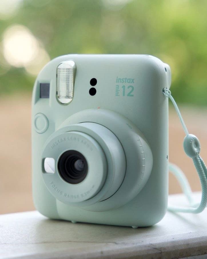 Fujifilm Instax Mini 12 - Fujifilm از سیلور کم در وضعیت mint