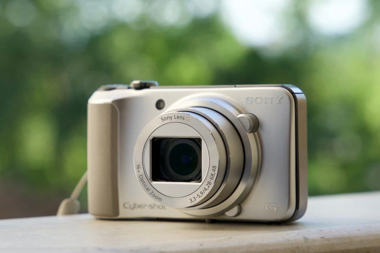 Sony Cyber-shot HX10V - Sony camera equipment in excellent condition